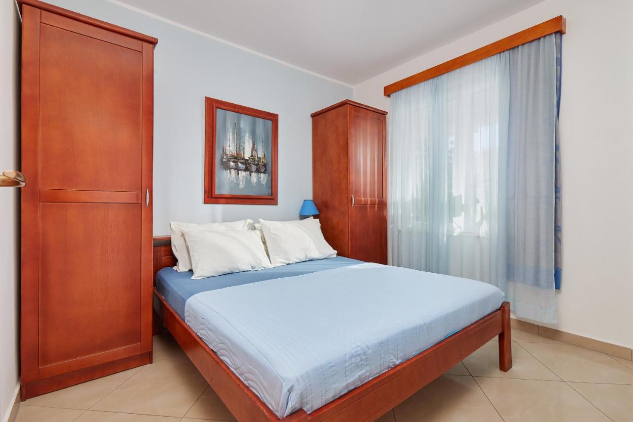 Rosic Apartments Tivat Exterior photo